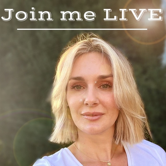 PoshLive Other - @jilliennesander LIVE NOTIFICATION! LIKE THIS POST TO BE NOTIFIED 💖😘